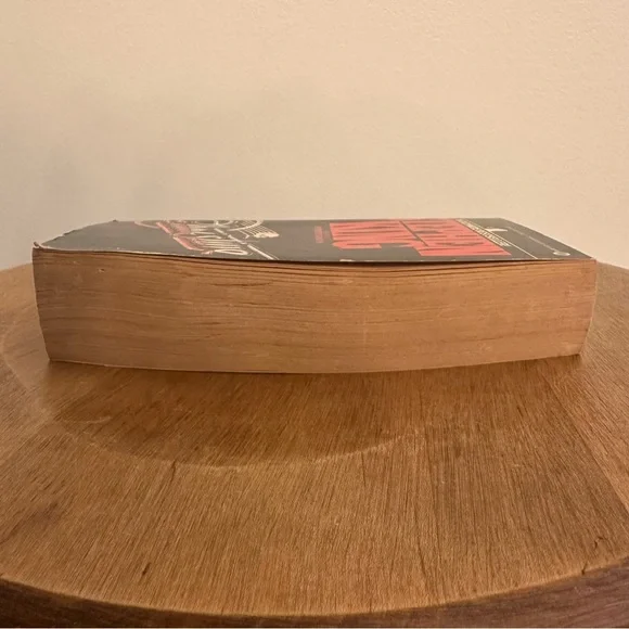 SOLD Christine Book Stephen King 1983 Signet Paperback First Printing Thriller - Picture 6 of 14